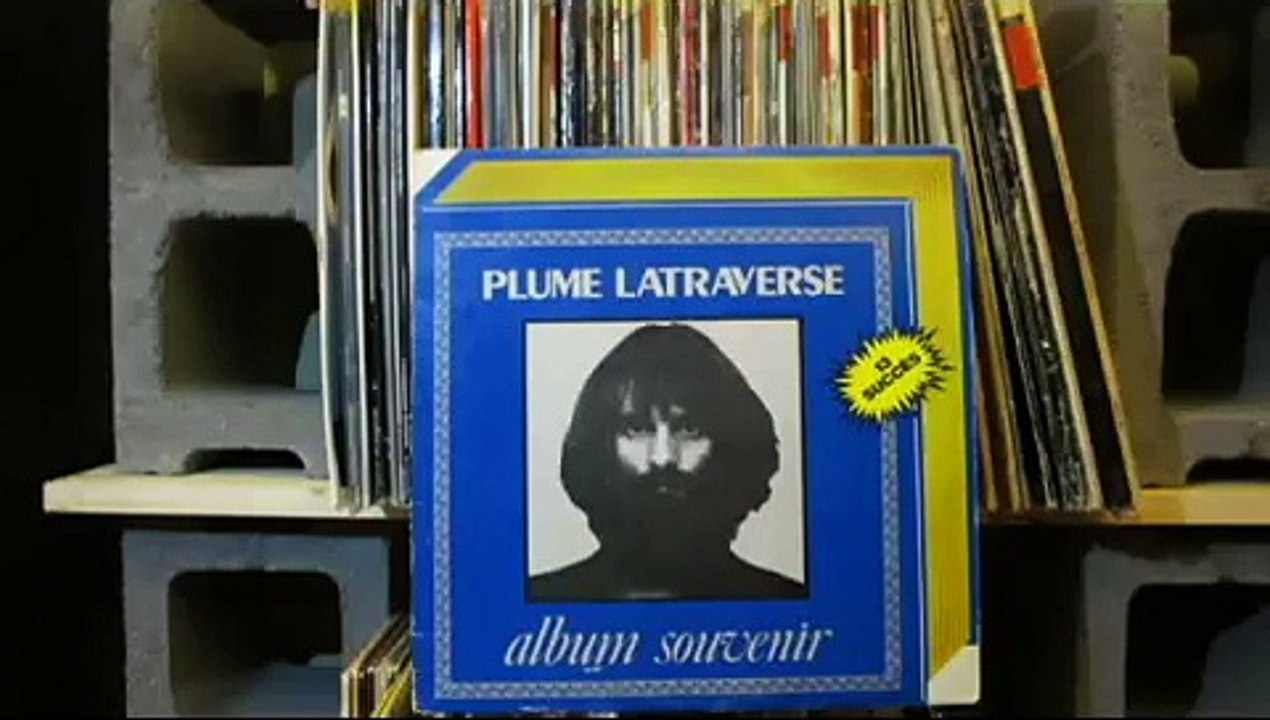 VINYLE QC - PLUME LATRAVERSE - À même la vie - Poème - Accroche