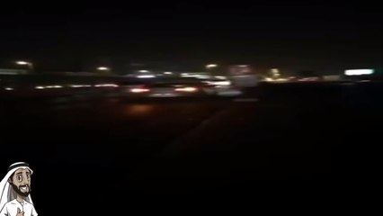 بالفيديو : مواطن فضى البنزين عليه بطريق الملك عبدالله ونكب الشعب معاه