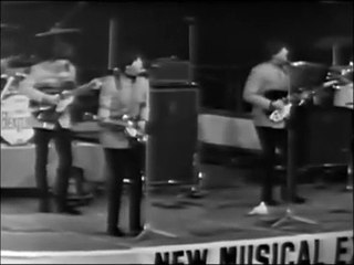 1965 - The Beatles   (London Live Empire Pool)