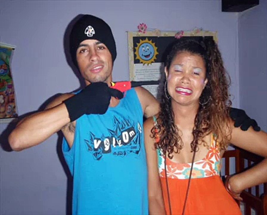 LINGUA BRASILEIRA DE SINAIS - Surdos do Teatro