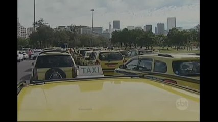 Taxistas protestam contra o aplicativo ’Uber’ no Rio de Janeiro