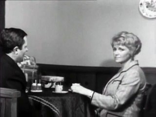 Семнадцать мгновений весны "Двое в кафе"