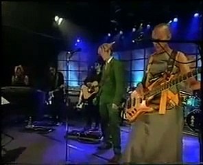 David Bowie New Zealand Interview: Holmes 2004