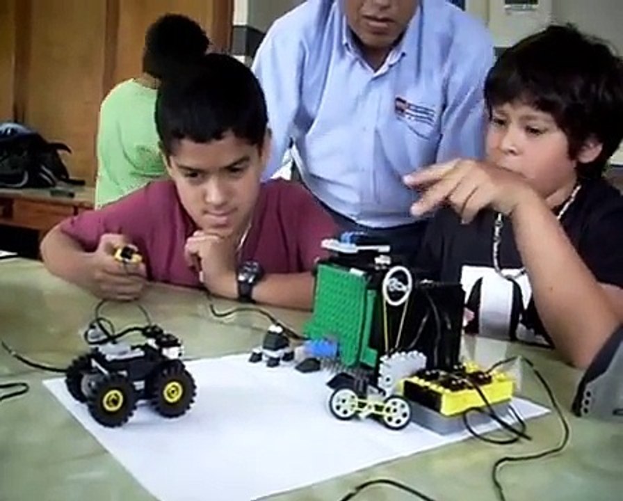 Robotica 2008 - Colegio San Agustin - Lima