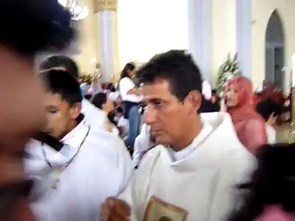 AVISO AL MUNDO ALIMENTARNOS CON EL CUERPO DE JESÚS,PADRE CARLOS  CANCELADO 24 HORAS