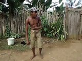 Muito engraçado, Gago de Nilo Peçanha - BA travado jogando capoeira kkkkkkkkkk