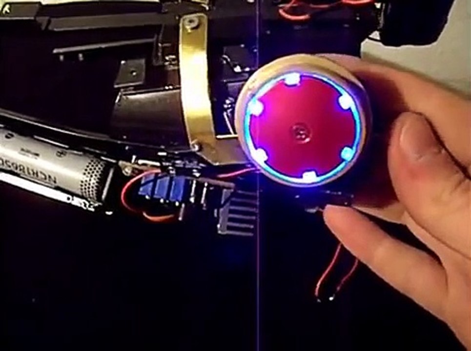 Functional Iron Man Laser Gauntlet  Arm (100% selfmade)