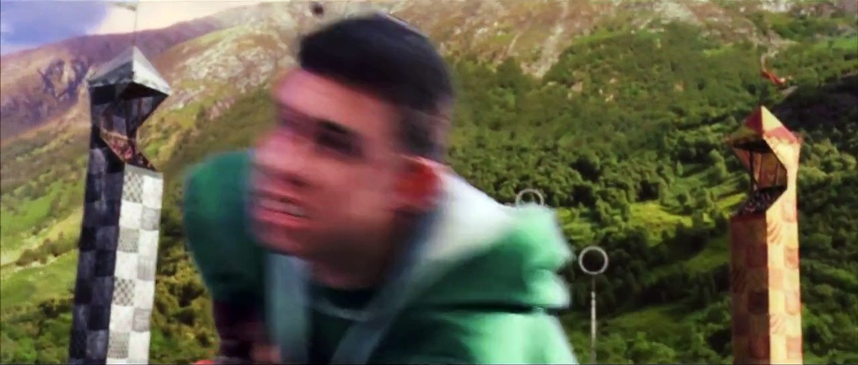 Harry Potter 1 - Match De Quidditch (Scène Culte)