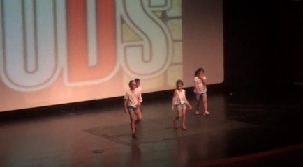 Centro Deportivo UDS | Festival Fin de Curso 2014 - 2015 (Hip Hop Kids)