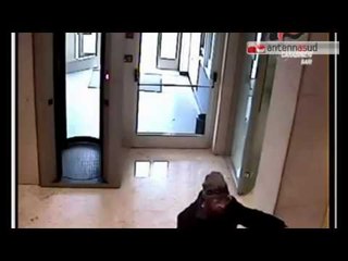 TG 24.07.15 Mola di Bari, rapinarono banca