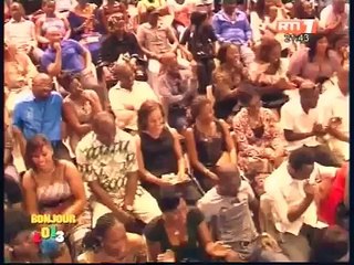 Divertissement/Bonjour 2012: Prestation de l'Ambassadeur Agalawal