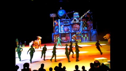 Disney On Ice : Disney•Pixar's Toy Story 3 --- Act 1