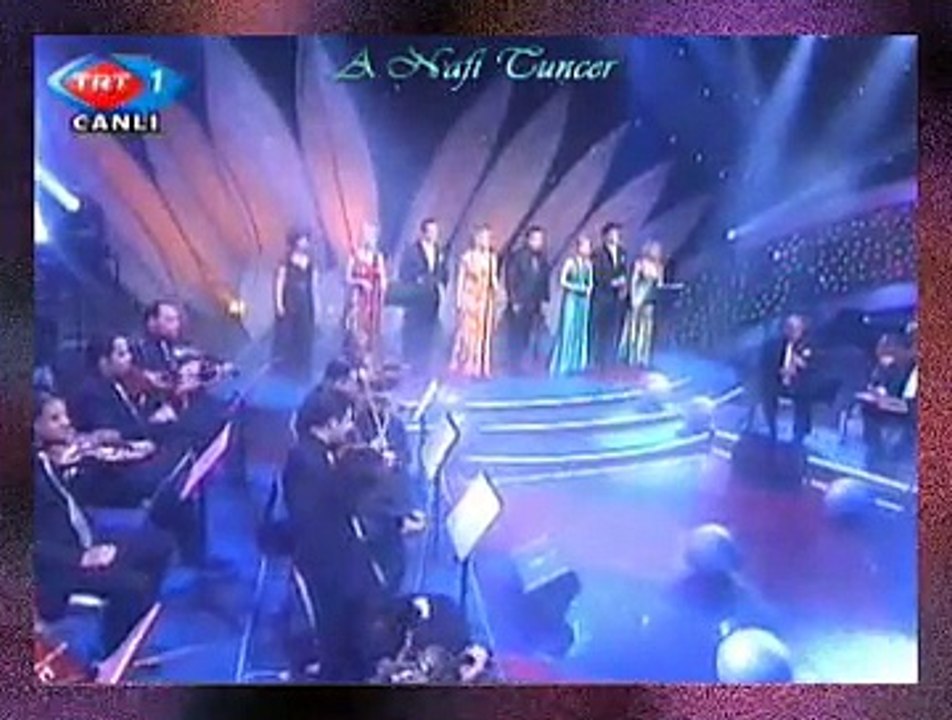 AKŞAM SEFASI KORO *Açmam Açamam Söyleyemem Çünki Derinde*