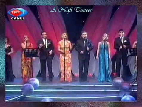 AKŞAM SEFASI KORO *Evlerinin Önü Boyalı Direk*