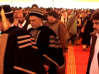 Governor Of Balochistan-Muhammad Khan Achakzai-Shameful Agitate With Female Students-Watch Video