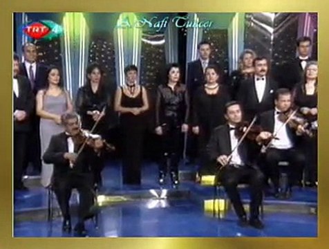 TRT TSM KORO *Gördüm Seni Bir Gün Yeni Açmış Güle Döndüm*