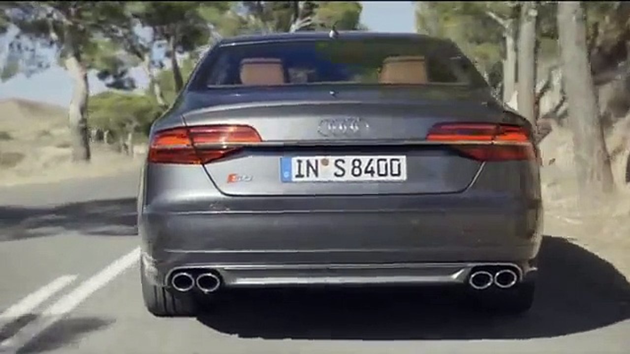 2015 Audi S8