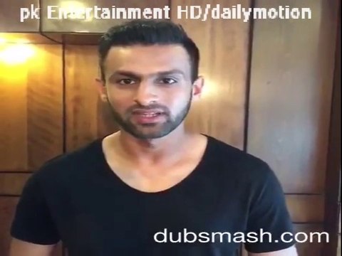 Shoaib Malik New DUBSMASH video with Amir Khan Boxer, Faryal Makhdoom 'Bajrangi Bhaijaan' Dialogue