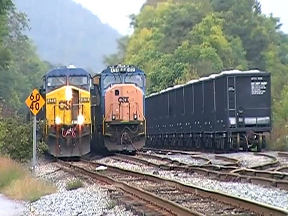 CSX D-786, Q-398, Amtrak P030, B-801, U-813, U-825, Q-401, D-787, Q-751, E-726, Q-249, MARC P-873
