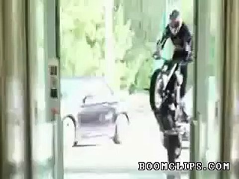 Chris Pfeiffer rides BMW Tower.............................!!!!!!!!!!!!!!!!!!!!!!!!!!!!!!!!!!11