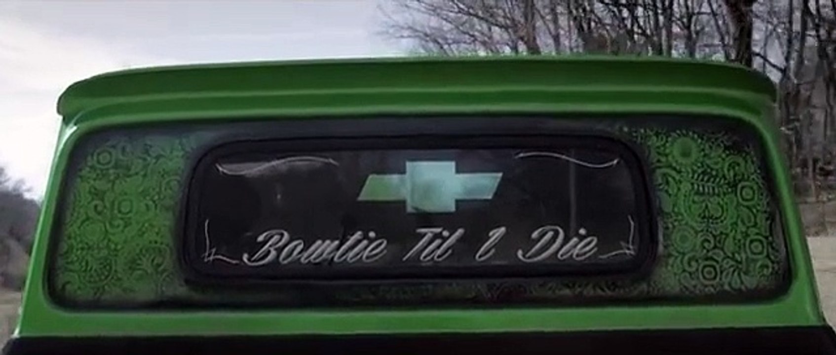 Yelawolf - Box Chevy V