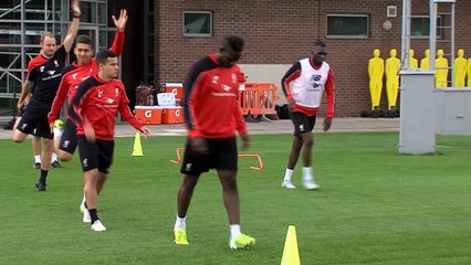 Liverpool - Premier entraînement pour Benteke et Firmino
