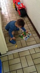 SAMI FAIT SON PUZZLE MICKEY AVRIL 2014