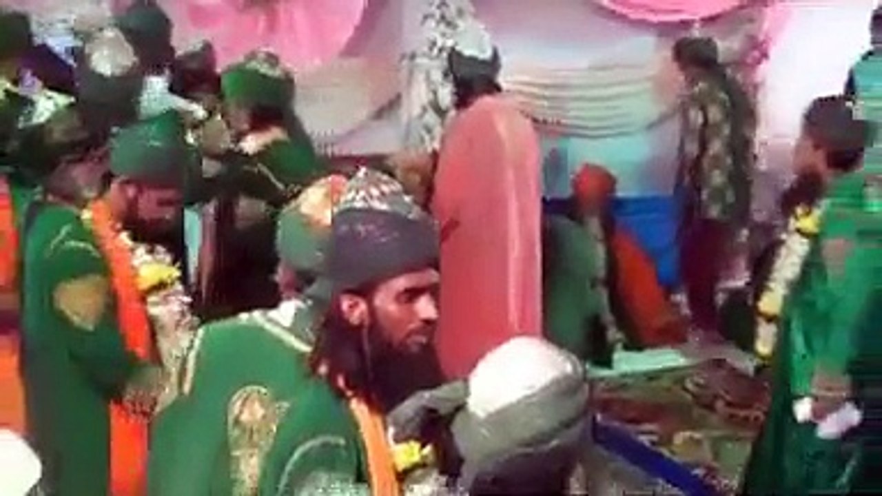 اہل بدعہ کی عبادت کا نرالا انداز .....