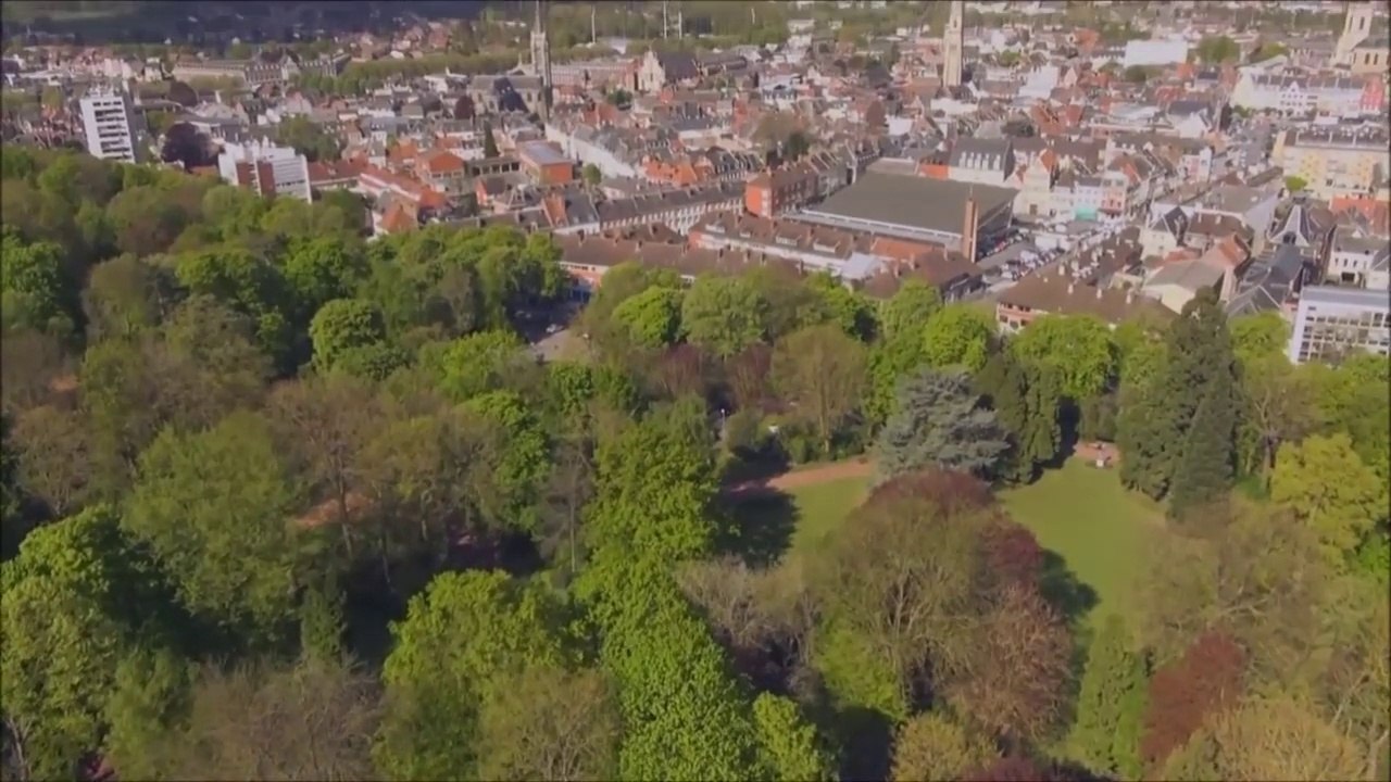 Vue en détail sur CAMBRAI -bande son Avicii par Didine le