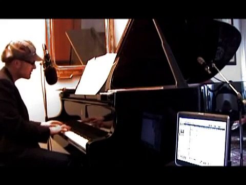 Robbie Williams Feel Cover