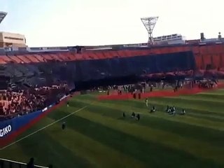 大地震発生でプロ野球試合中止 横浜スタジアム 2011年3月11日