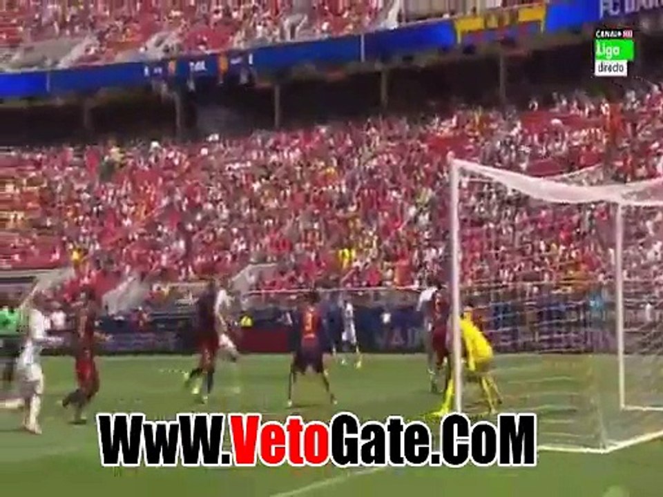 مانشستر يونايتد يفوز بثنائيه نظيفه امام برشلونه