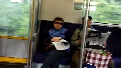 シドニー鉄道ファン A look inside the Sydney Cityrail G set Tangara train 720p HD