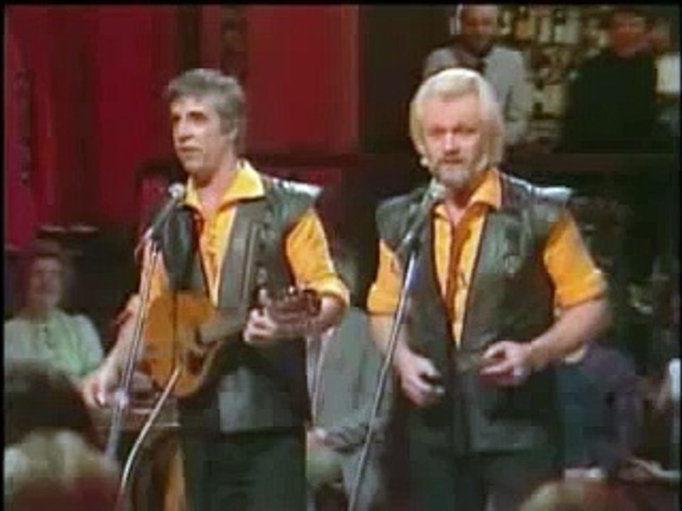 The Corries --- La Di Dum