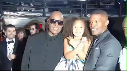 Grammys 2015 Backstage - Stevie Wonder & Jamie Foxx + LL Cool J