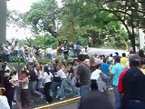 Ballena de la PM ataca marcha de apoyo a RCTV (CONATEL)