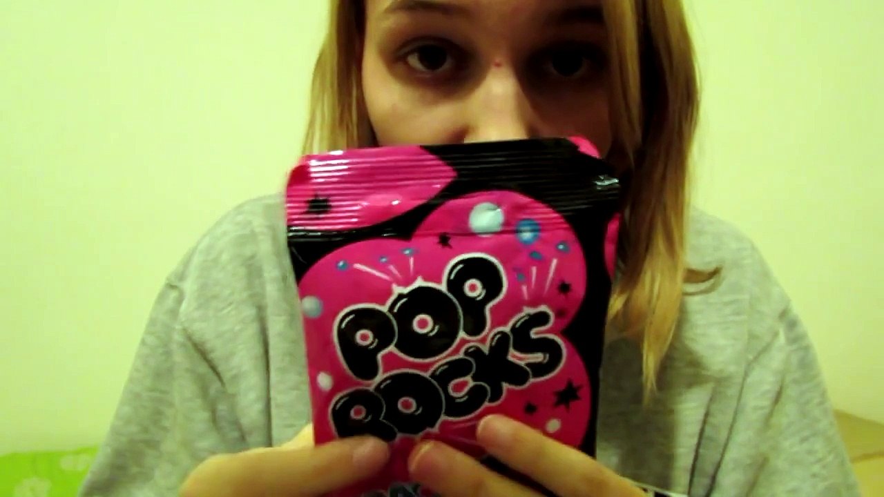 [BINAURAL ASMR] Pop Rocks and Starbursts! (mouth sounds, ear-to-ear)