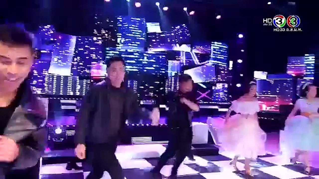 ไม้มิวเต้นเพลง  You're the one that I want - สตาร์สเตจ