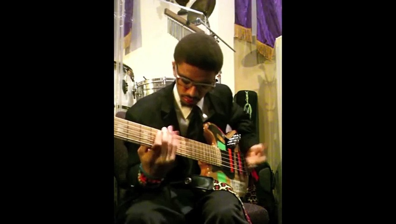 MonoNeon after church (monothematic)
