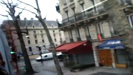 جولة في شوارع باريس