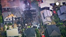 Japan: Flugzeug stürzt in Wohngebiet