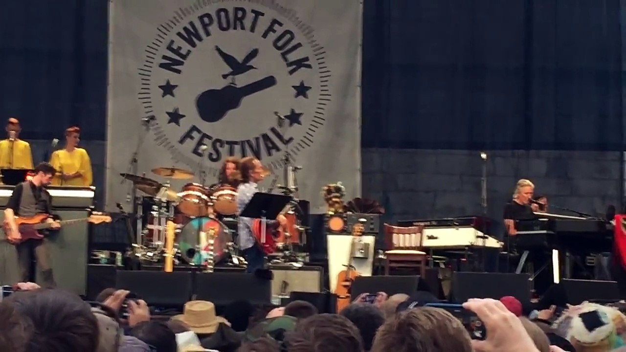Roger Waters w/ My Morning Jacket - Crystal Clear (New song), Newport Folk Festival, 2015