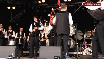 Cornouaille. Bleidi Kamorh, bagad champion de 3e catégorie