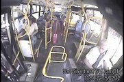 Ônibus da linha 162 (Glória-Leblon), onde uma menina de 12 anos foi estuprada.