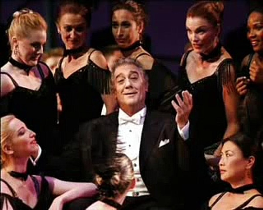 Placido Domingo sing La Donna e Mobile