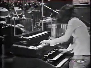 LE ORME (ospiti alla trasmissione Musica in Libertà) eseguono:  "Contrappunti" & "Frutto Acerbo"