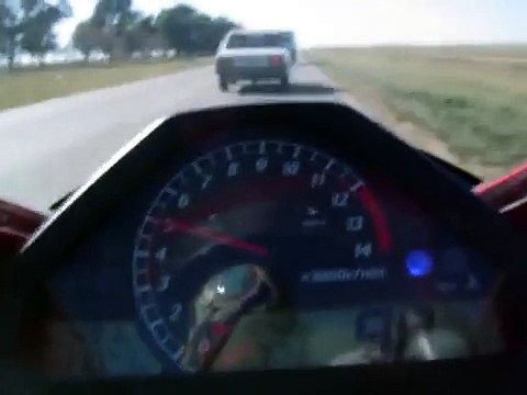 Honda cbr 1000 VS BMW K 1200 S