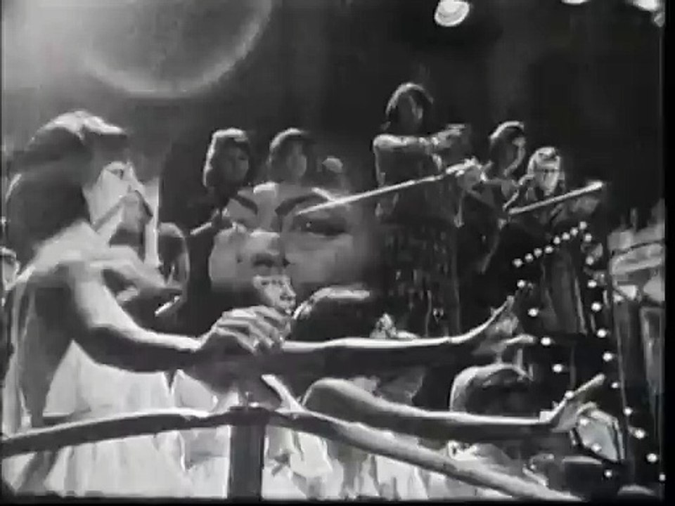 DIANA ROSS & THE SUPREMES - Stop! In The Name Of Love (Shivaree) (1965)