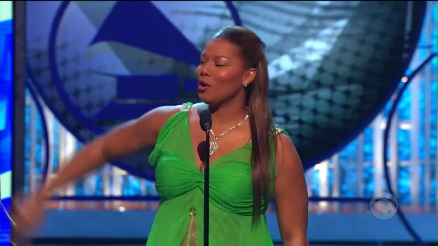 Christina Aguilera - Beautiful (Live @ Grammy Awards 2004)