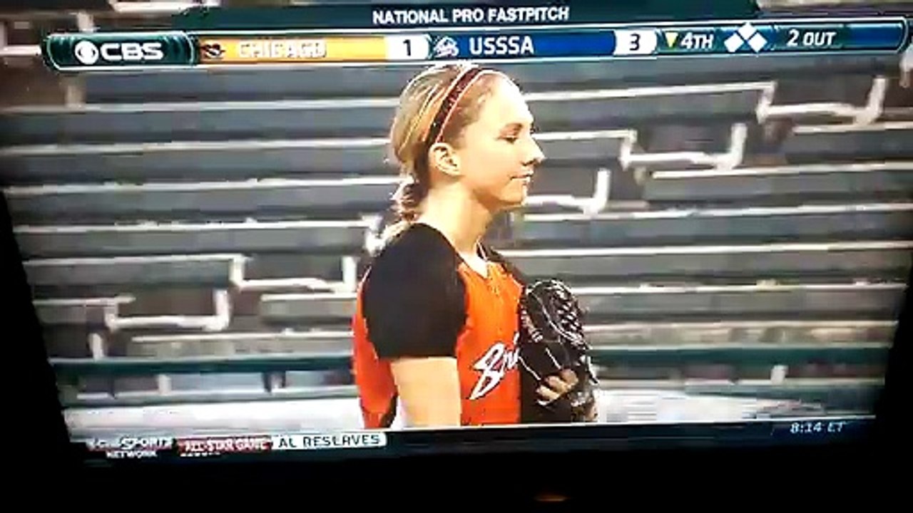 Lacey Waldrop misses JUUUST a little outside